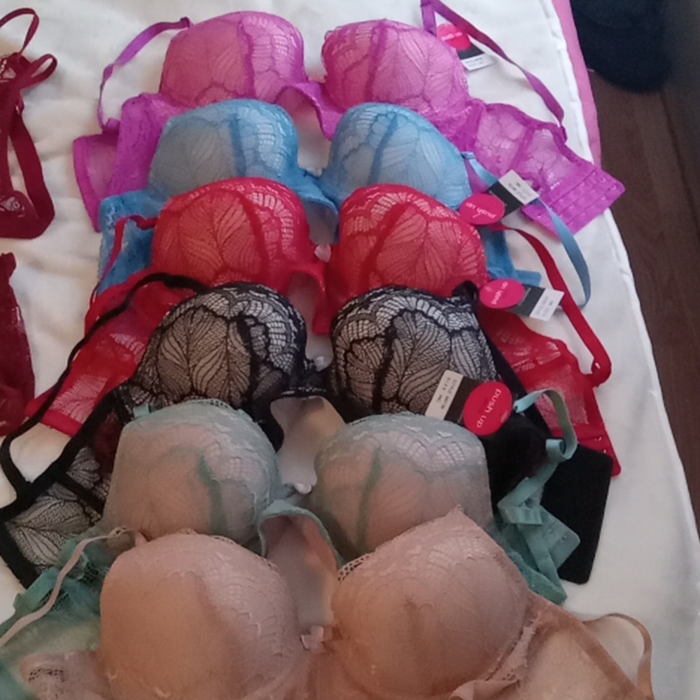 12 ladies bra/teddy/fishnet stockings
